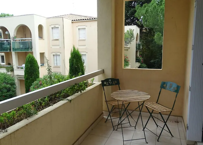 Spacious Cocoon With Two Terraces شقة *